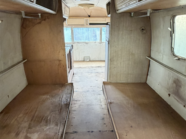 1976 AIRSTREAM TRADEWIND